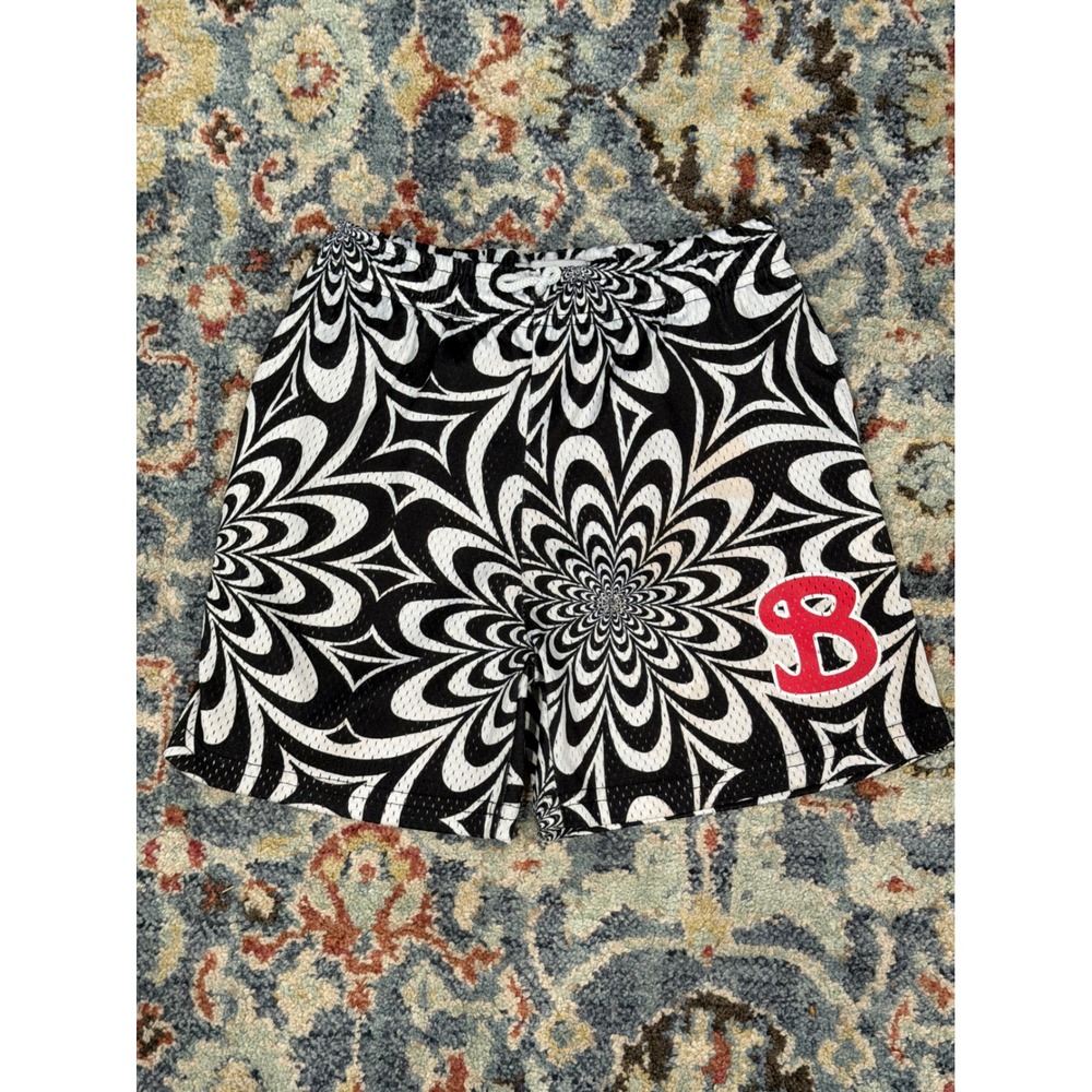 BKTSQD Basketball Shorts Kids XL Black White Psychedelic Mesh Sport *Flawed